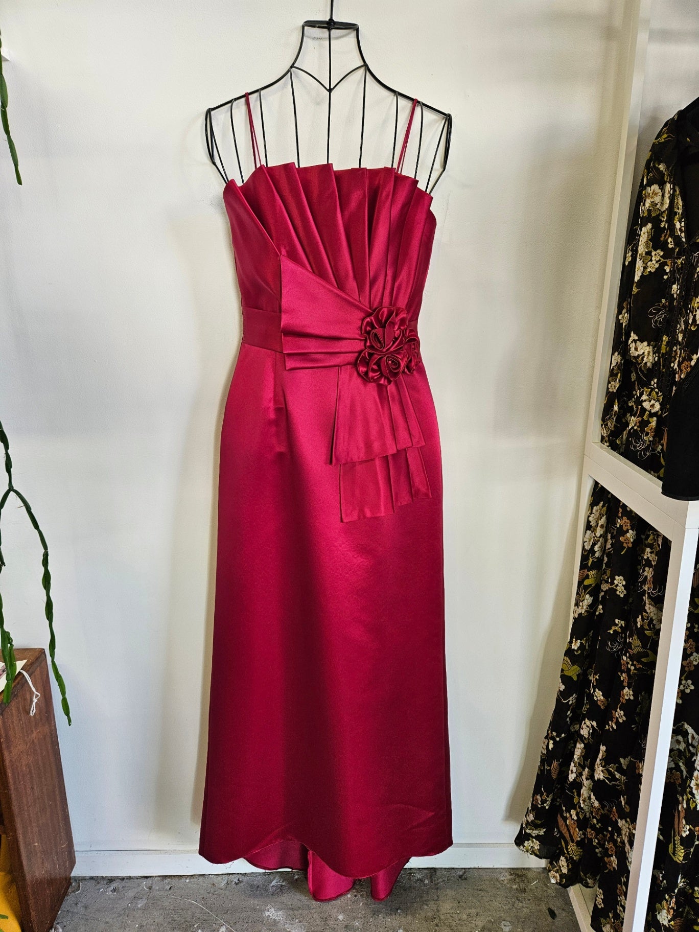 MR K SATIN FORMAL DRESS CERISE SIZE 10