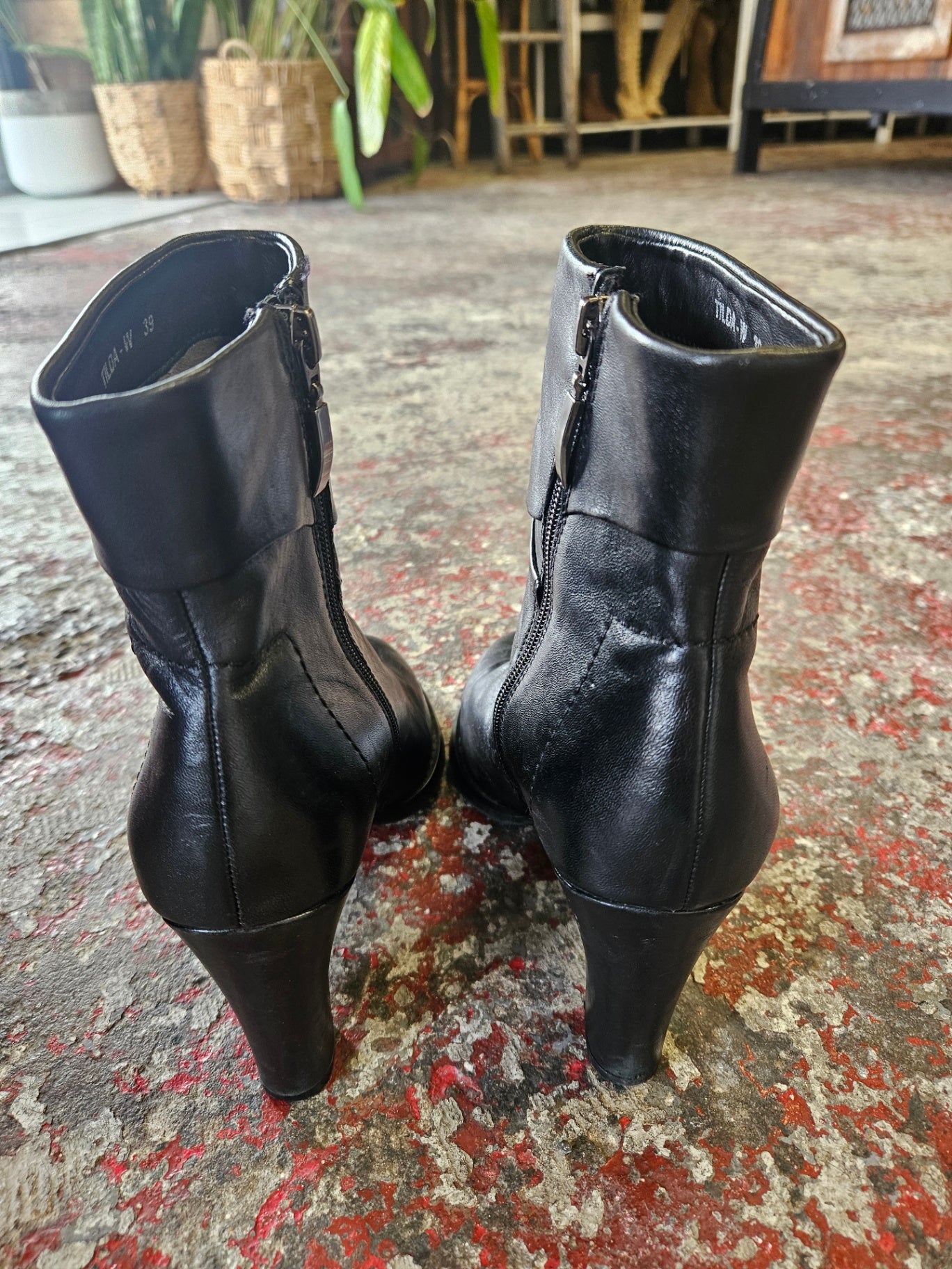 VALERIA GROSSI LEATHER BOOTS BLACK SIZE 39