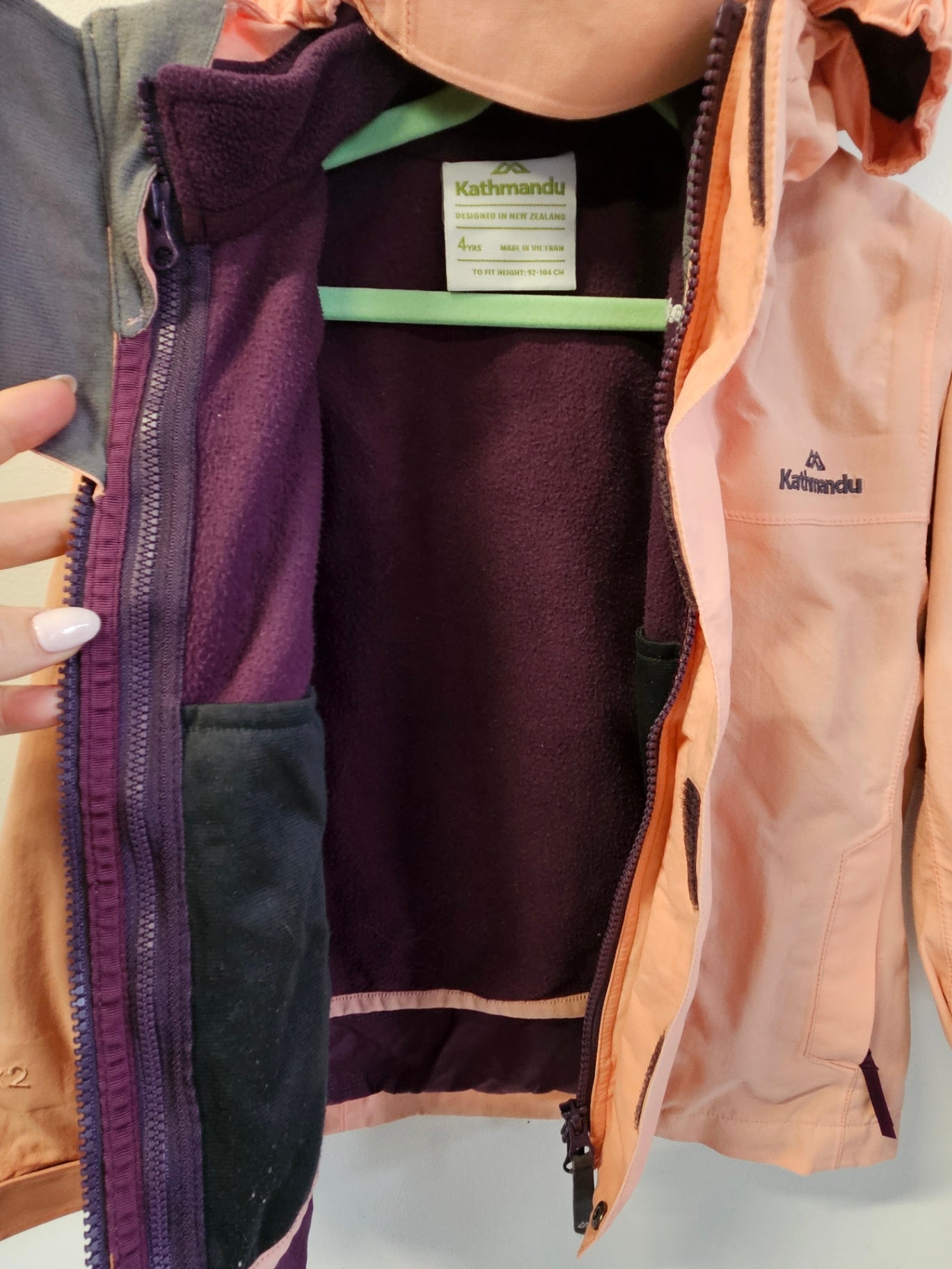 KATHMANDU WATERPROOF JACKET PEACH SIZE 4Y