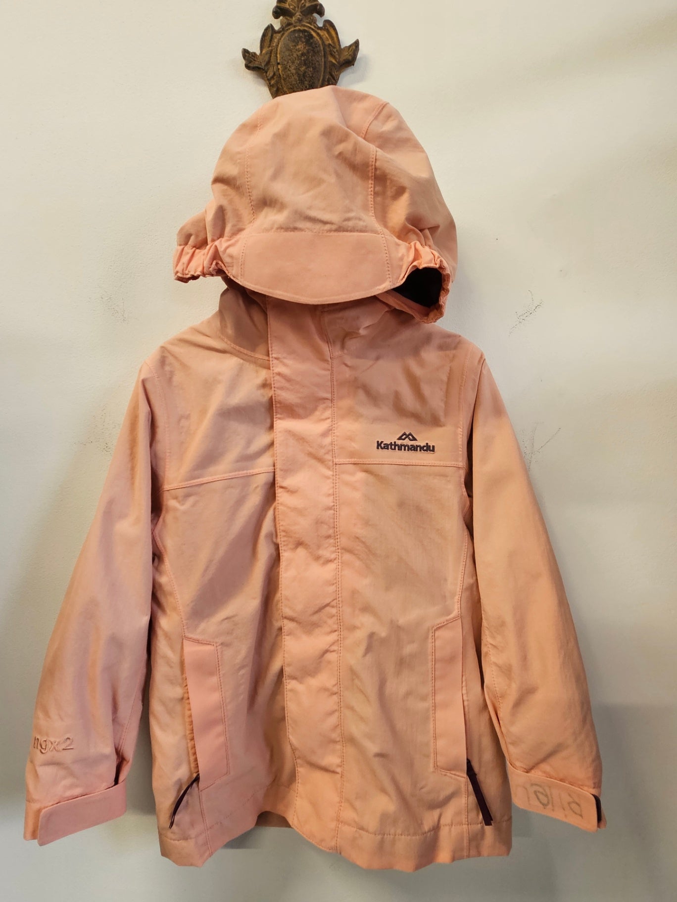 KATHMANDU WATERPROOF JACKET PEACH SIZE 4Y
