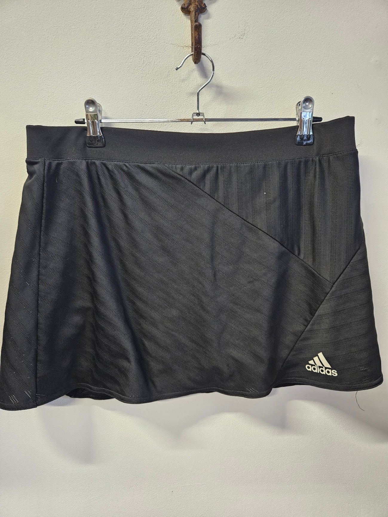 ADIDAS CLIMATEC ACTIVE SKIRT BLACK SIZE M