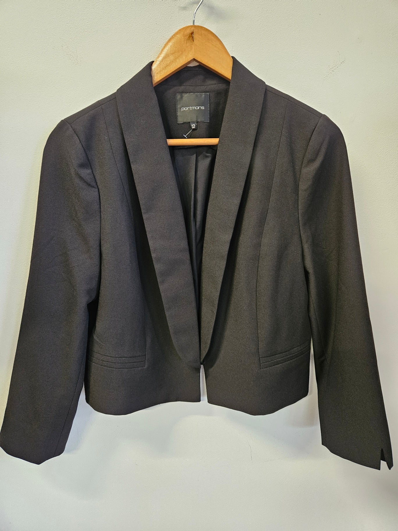 PORTMANS CROP BLAZER BLACK SIZE 12