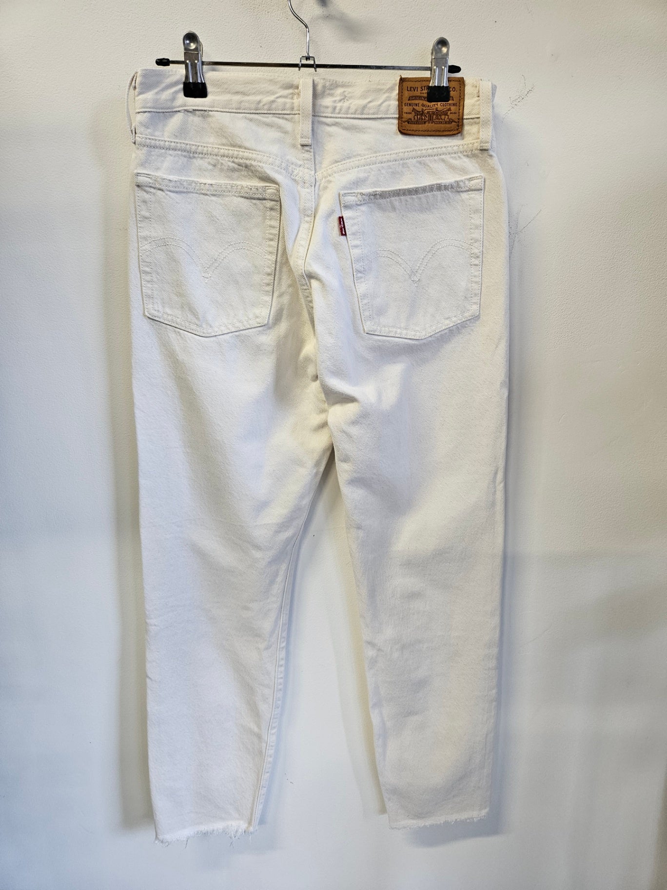LEVIS WEDGIE DENIM JEANS CREAM SIZE 26