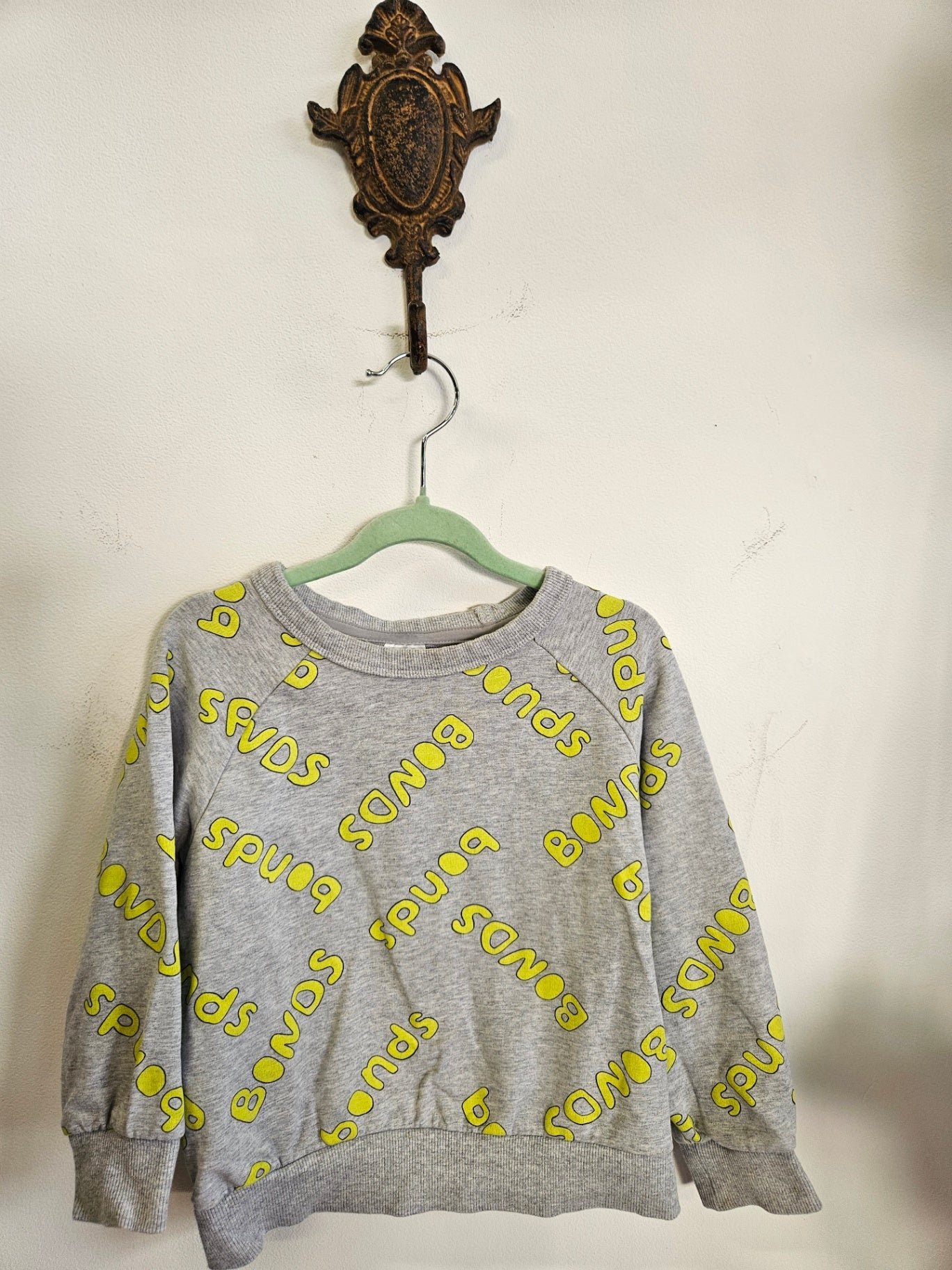 BONDS OOTTON SWEATSHIRT GREY YELLOW PRINT SIZE 4