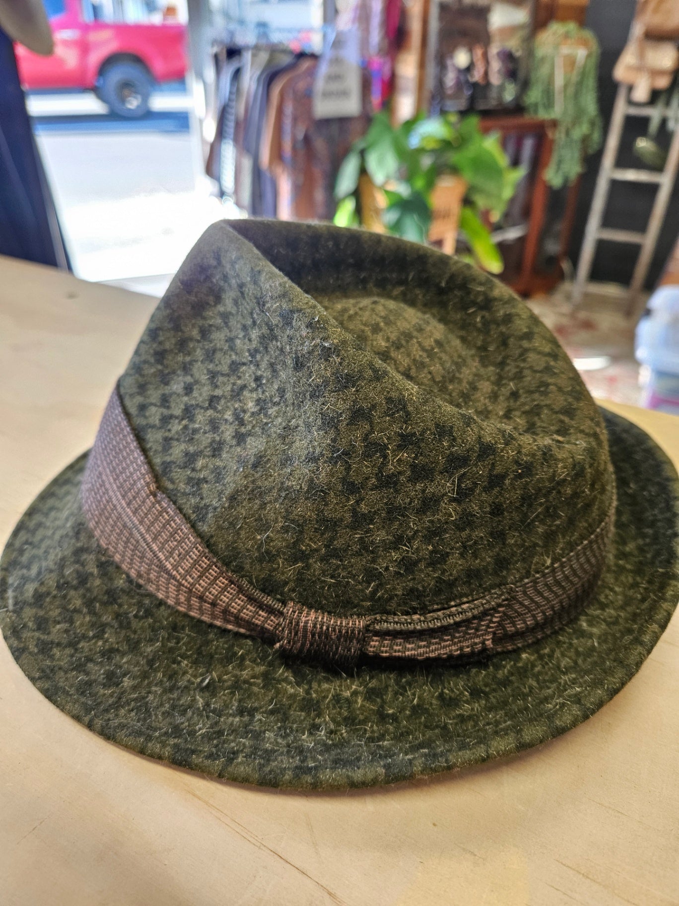 VINTAGE WOOL FEDORA HAT OLIVE HOUNDSTOOTH SIZE