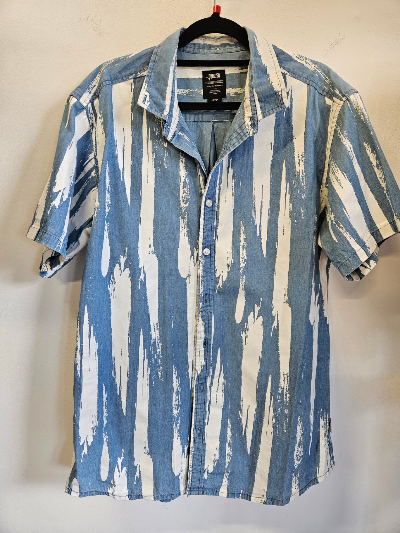 PUBLISH COTTON SHORT SLEEVE SHIRT BLUE WHITE PAINTED SIZE L