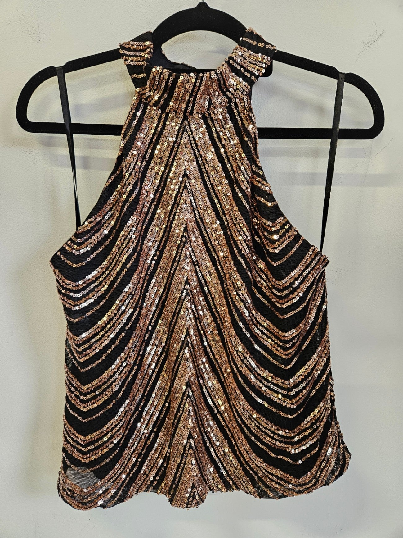 PREMIER AMOUR SEQUINNED SLEEVELESS TOP ROSE GOLD SEQUIN SIZE M