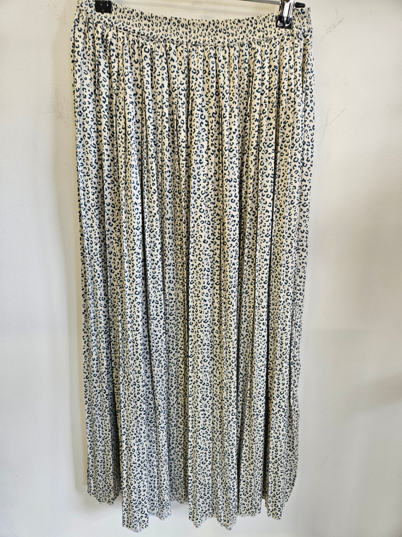 MAX RECYCLED POLYESTER PLEATED MIDI SKIRT CREAM BLUE LEOPARD PRINT SIZE 8