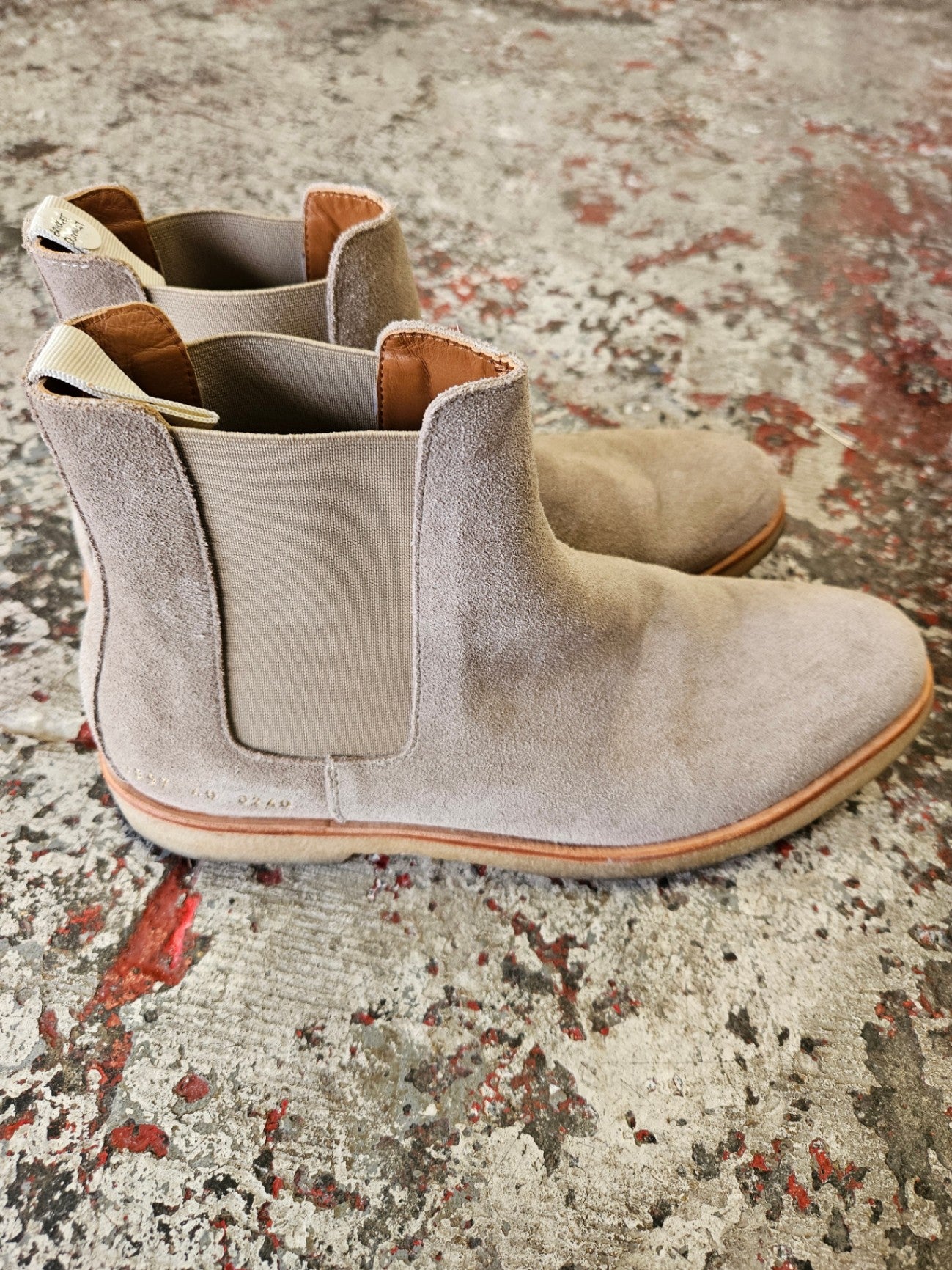 COMMON PROJECTS ITALIAN SUEDE BOOTS BEIGE SIZE 40
