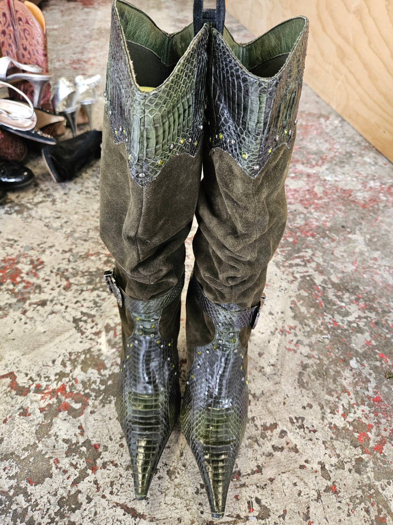 ROBERTO BOTELLA SUEDE LEATHER CALF HIGH BOOTS OLIVE CROC SIZE 40