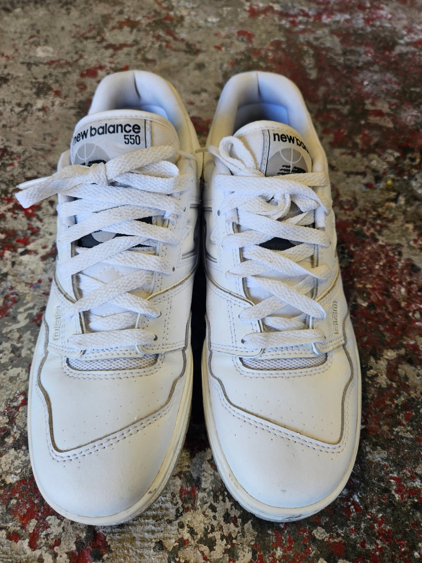 NEW BALANCE 550 LEATHER SNEAKERS WHITE GREY SIZE 8US