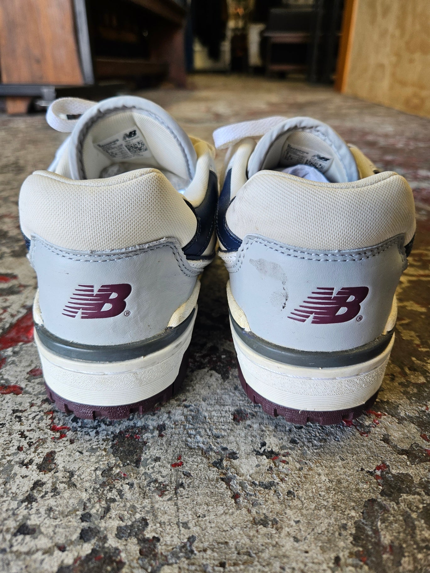 NEW BALANCE 550 LEATHER UPPER SNEAKERS WHTIE BURGUNDY NAVY SIZE 8US