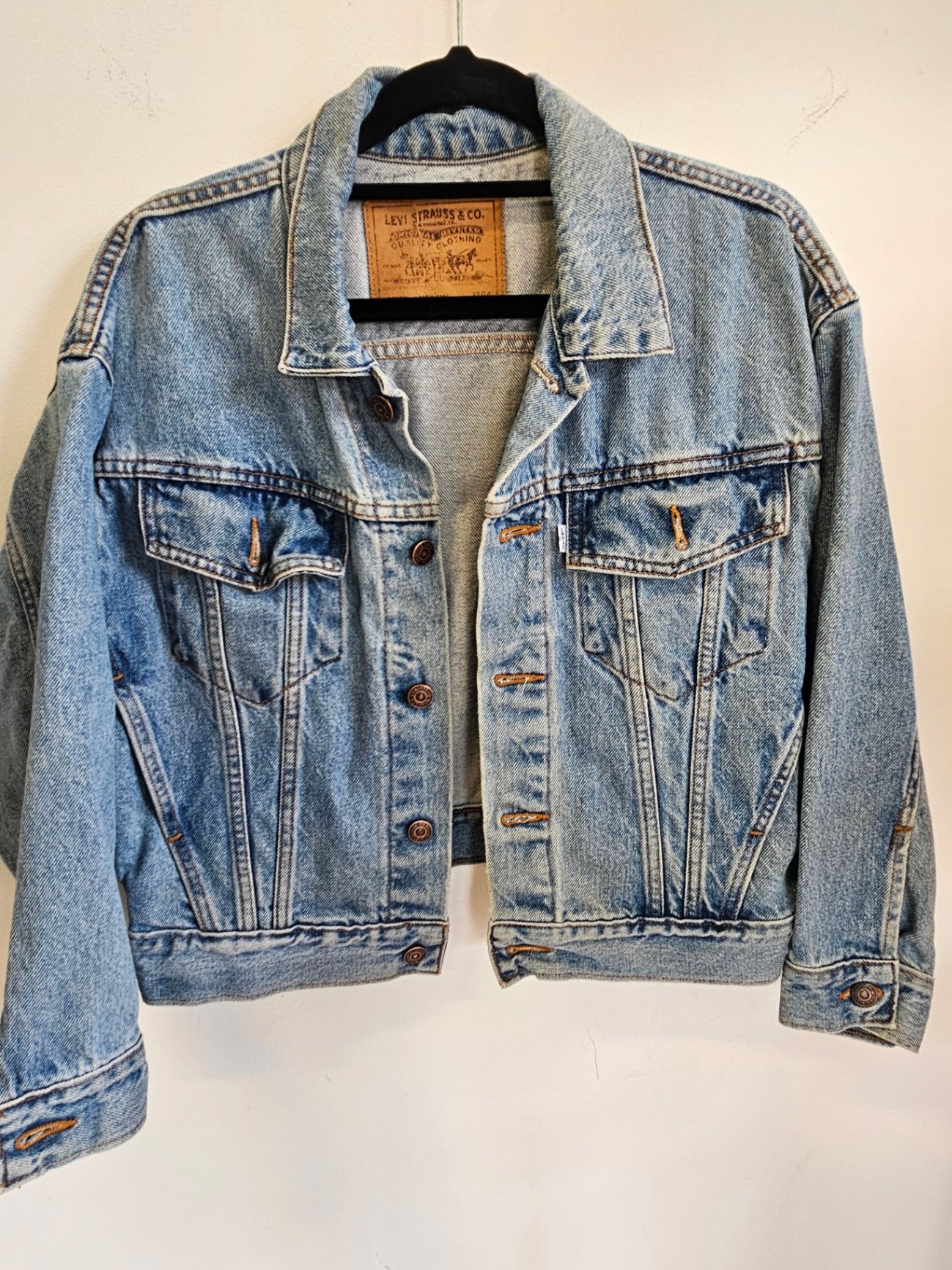 LEVIS DENIM CROP JACKET LIGHT BLUE SIZE M