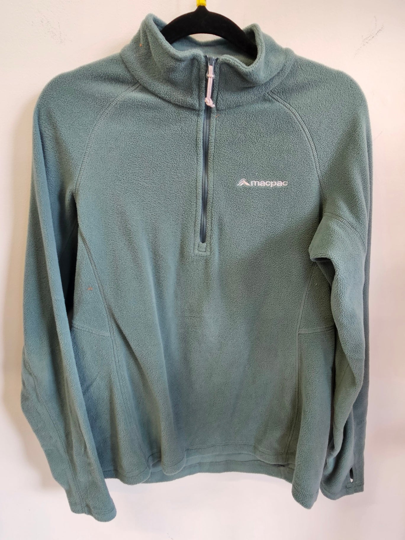 MACPAC FLEECE JACKET GREEN SIZE 10