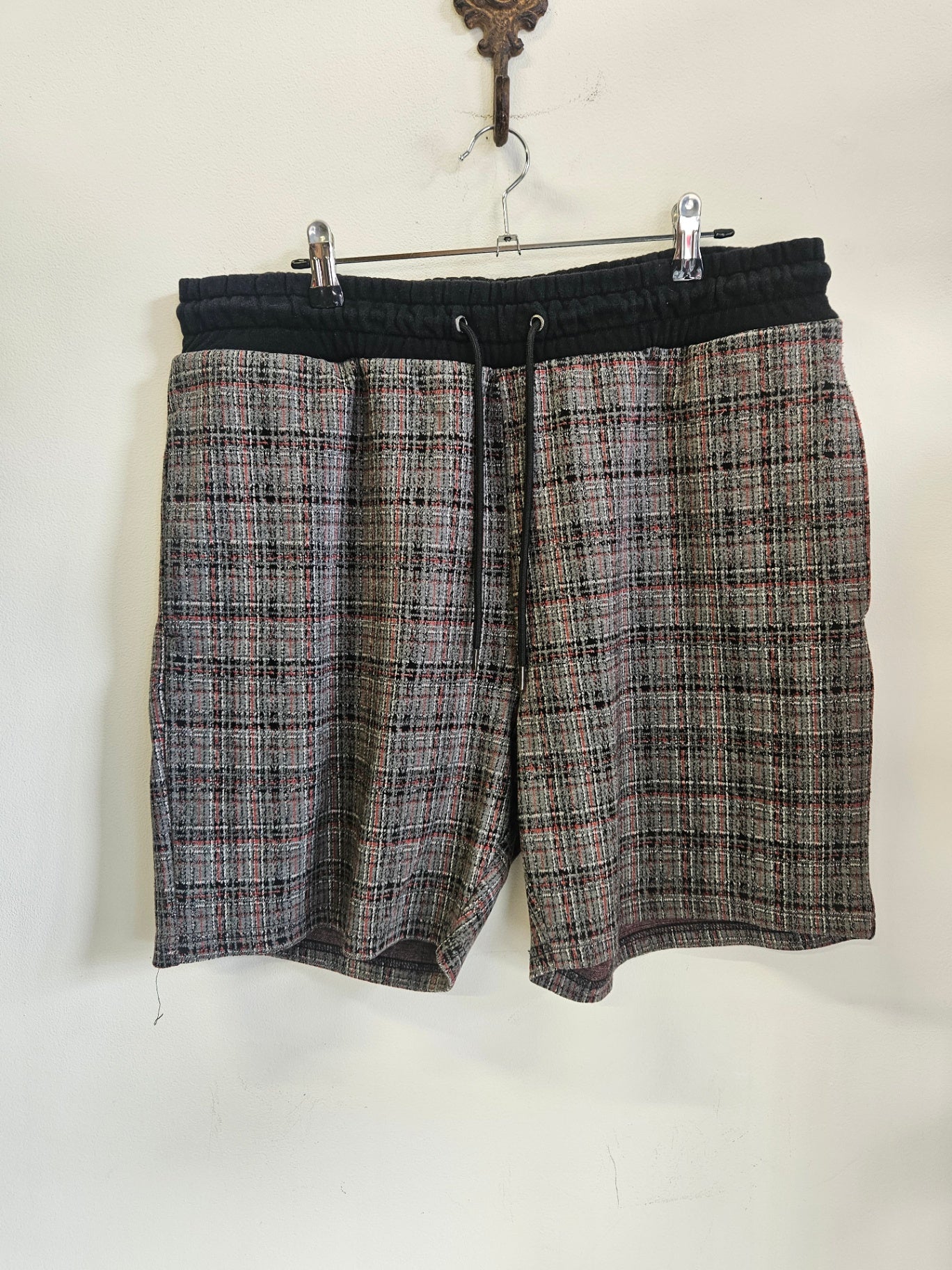 I LOVE UGLY SHORTS GREY RED BLACK TWEED SIZE XL