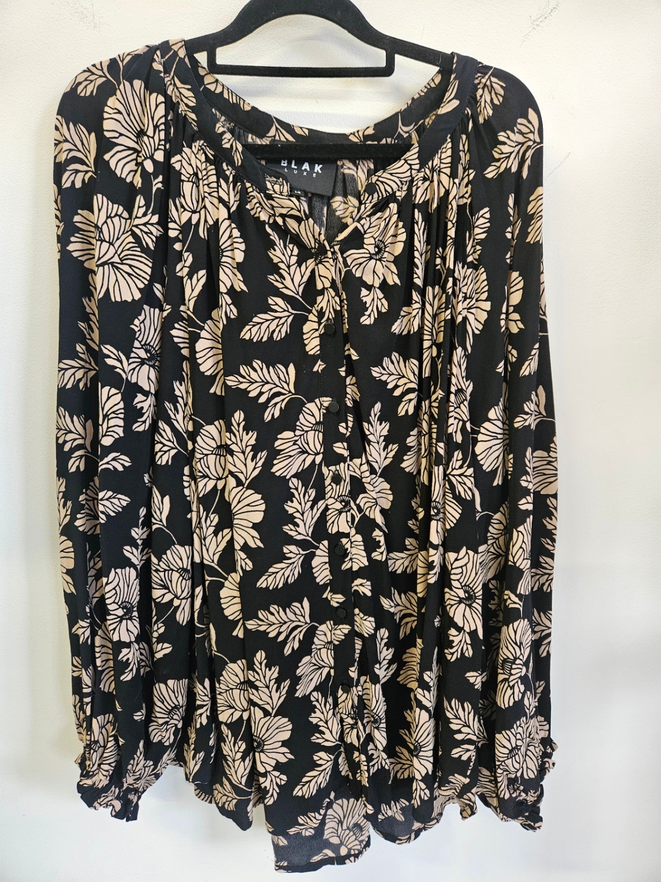 BLAK VISCOSE LONG SLEEVE TOP BLACK BEIGE FLORAL SIZE 14