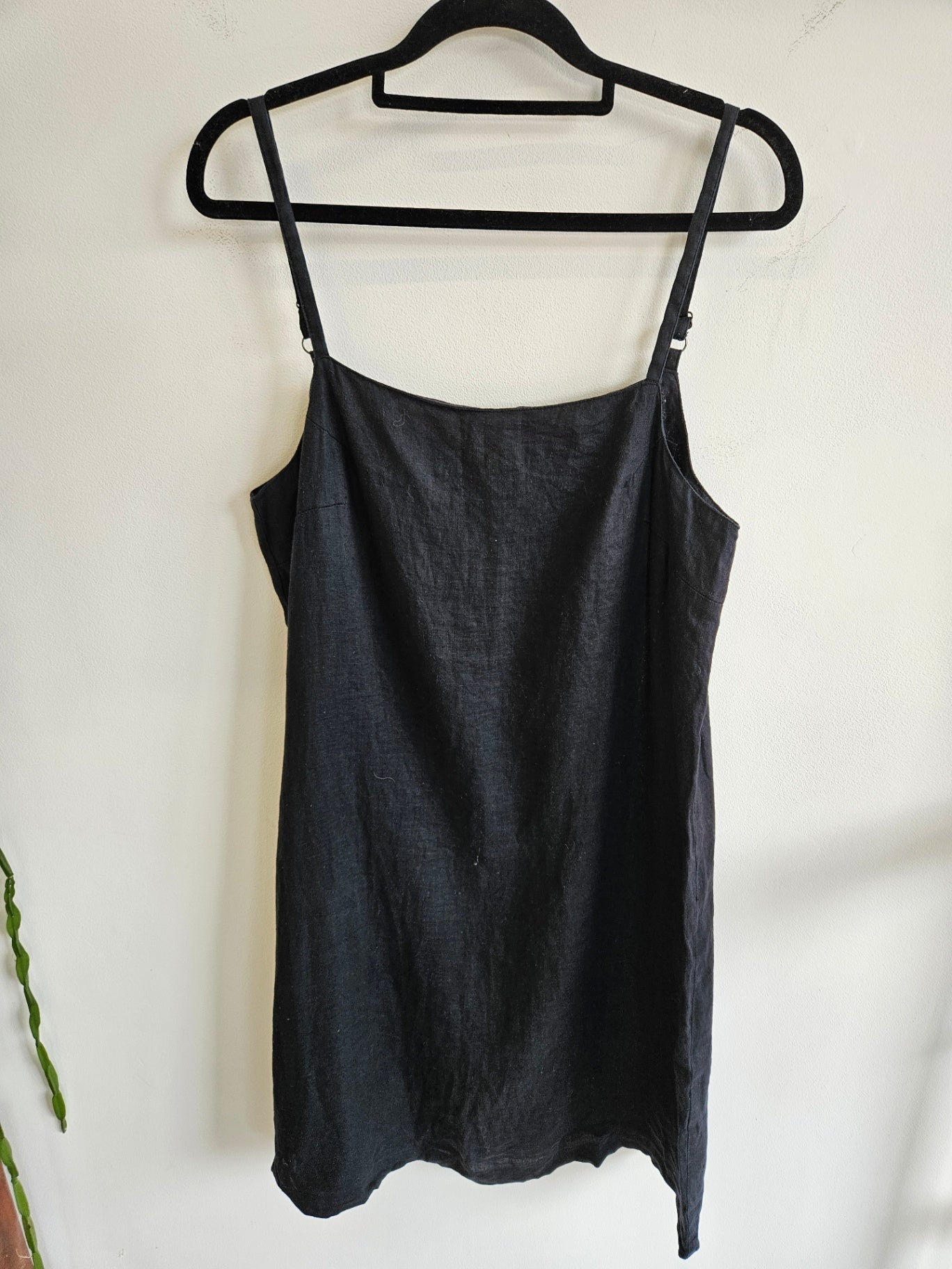 ASSEMBLY LABEL LINEN SPAGHETTI STRAP DRESS BLACK SIZE 10