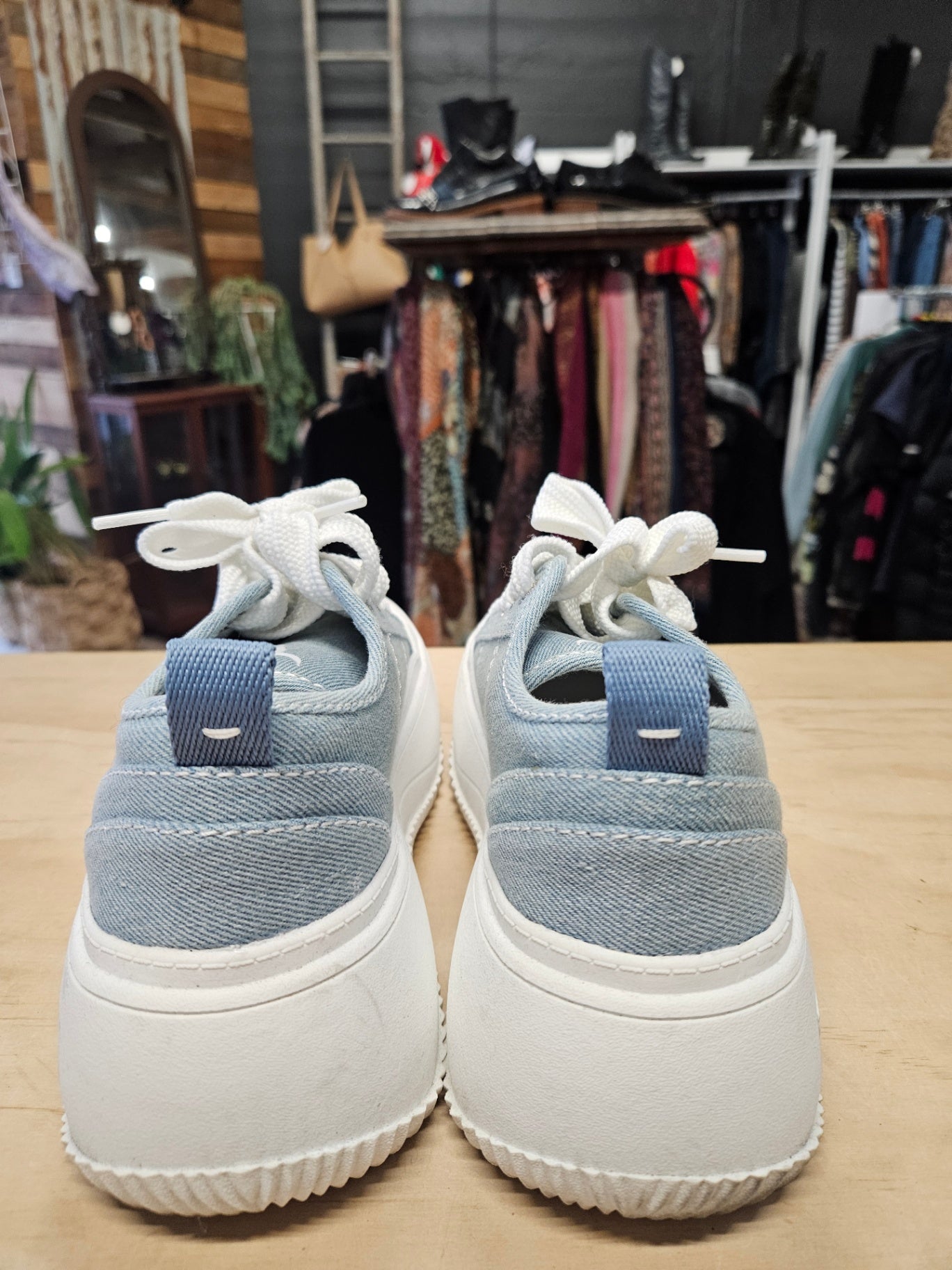 WINDSOR SMITH CANVAS SHOES DENIM WHITE SIZE 9