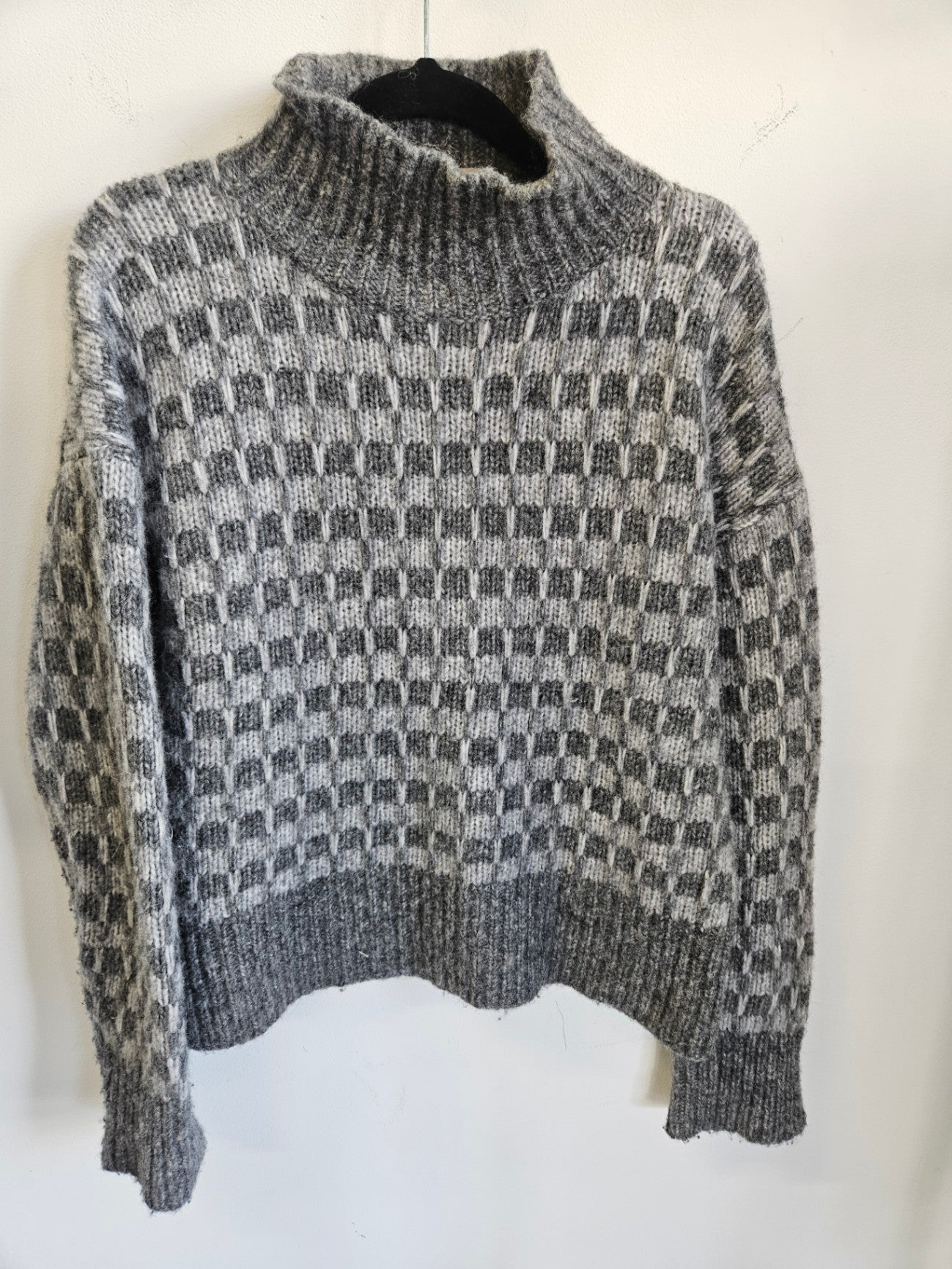 EVERLANE WOOL BLEND KNITTED SWEATER GREY CHECK SIZE S