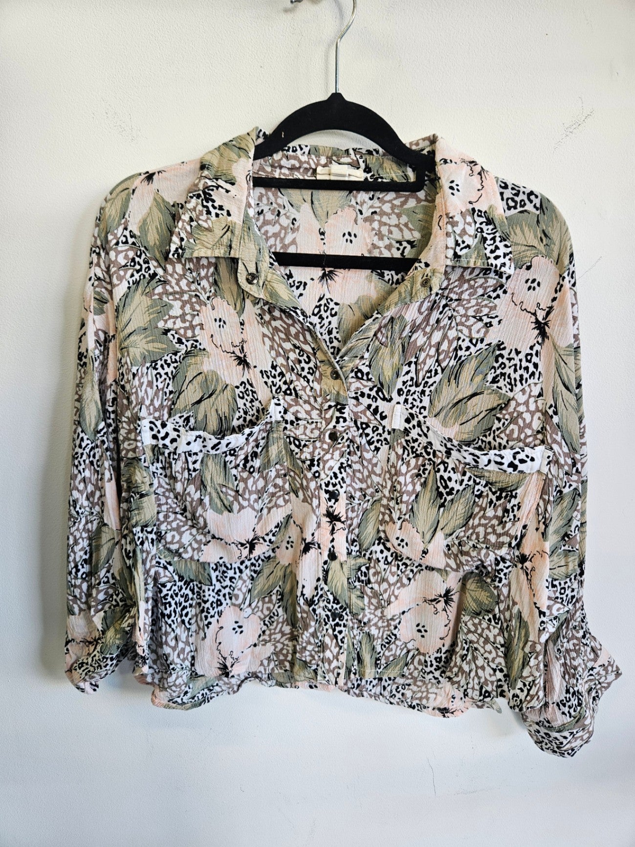 ZULU & ZEPHYR VISCOSE SHORT SLEEVE SHIRT PINK GREEN TROPIC LEOPARD SIZE 8