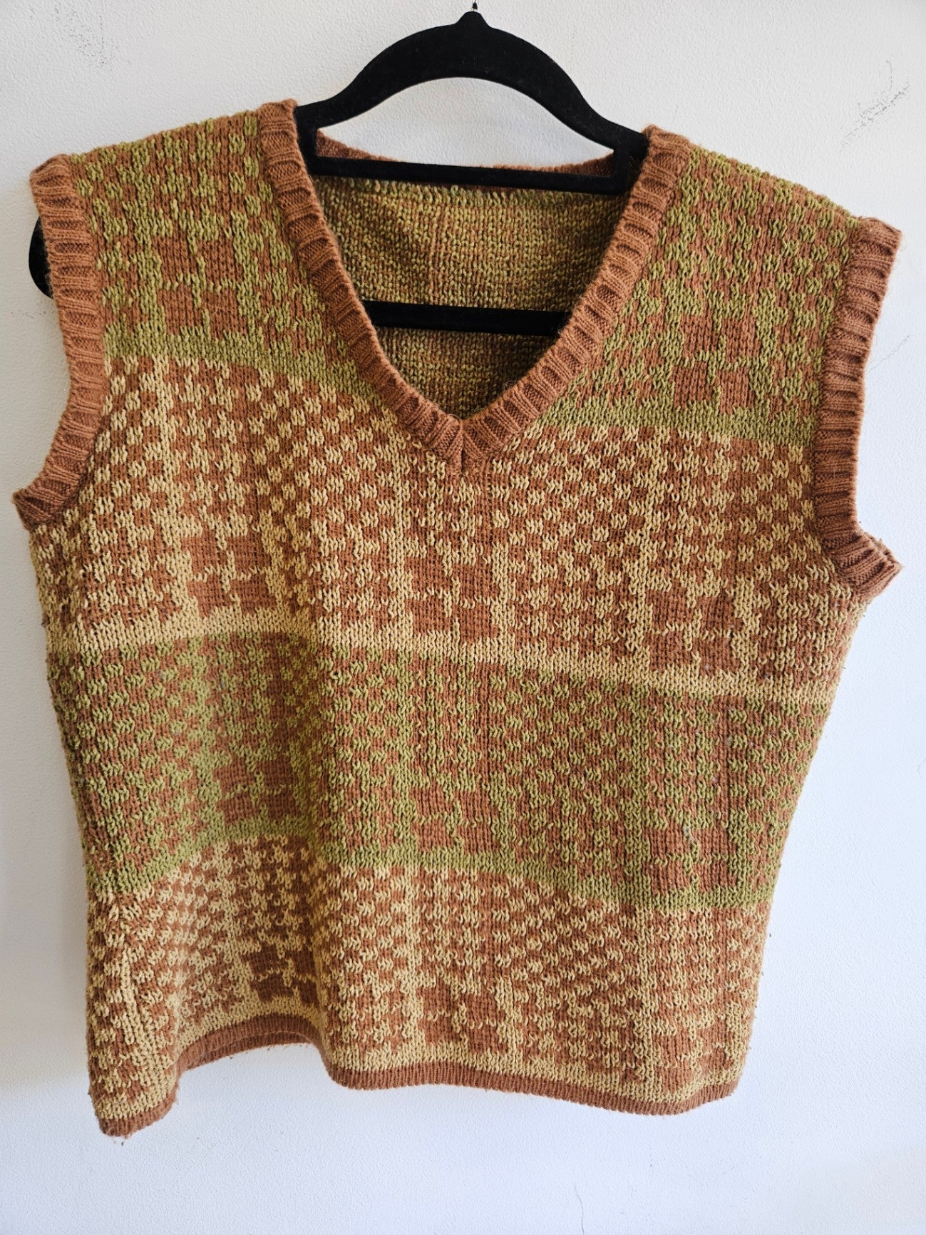 WOOL VINTAGE KNITTED VEST BROWN GREEN CREAM SIZE S