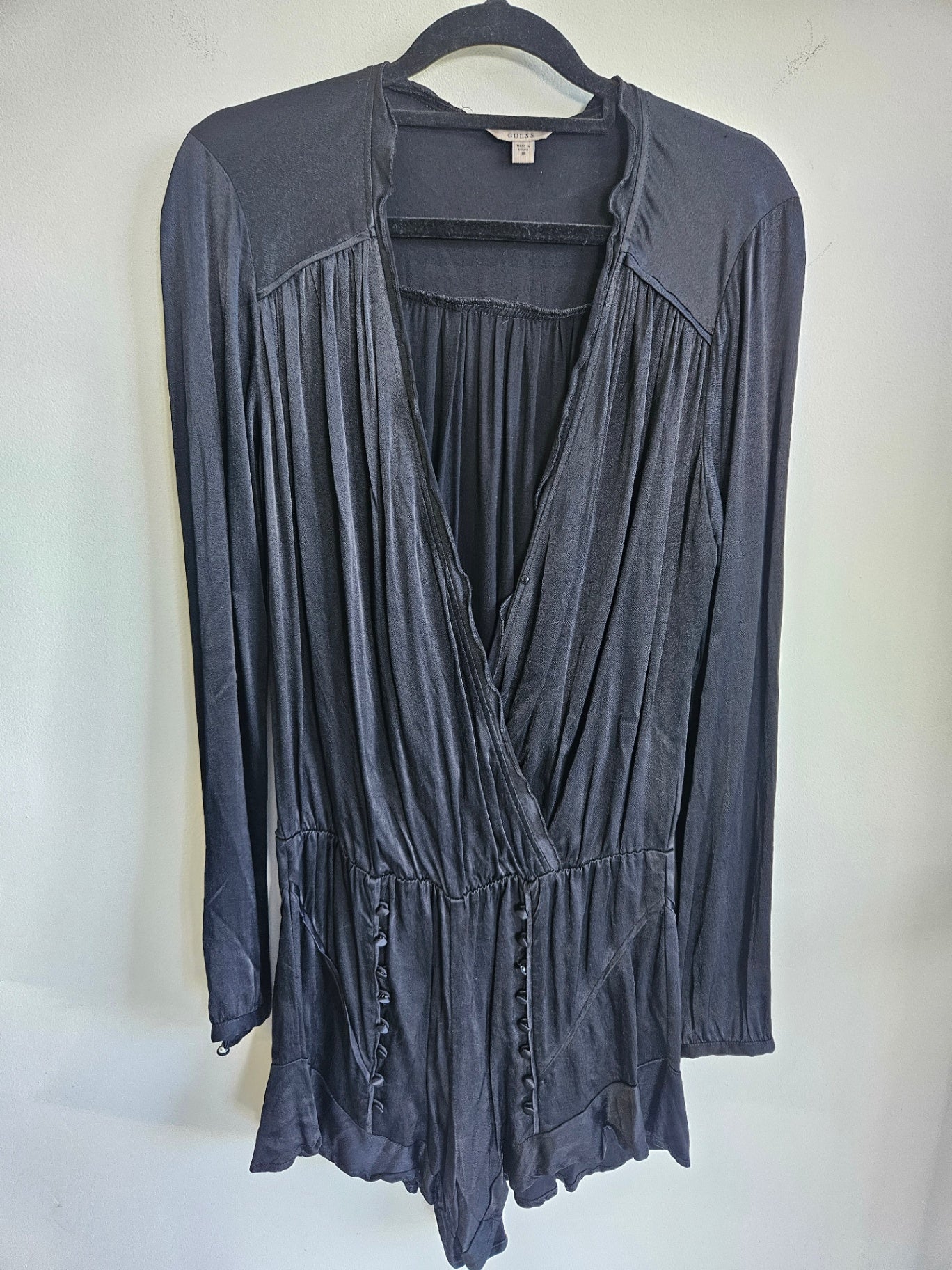 GUESS SATIN LONG SLEEVE PLAYSUIT BLACK SIZE M