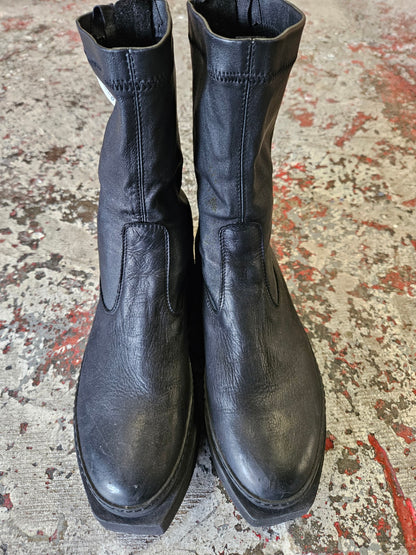 LOFINA PLATFORM BOOTS BLACK CHUNKY SIZE 40