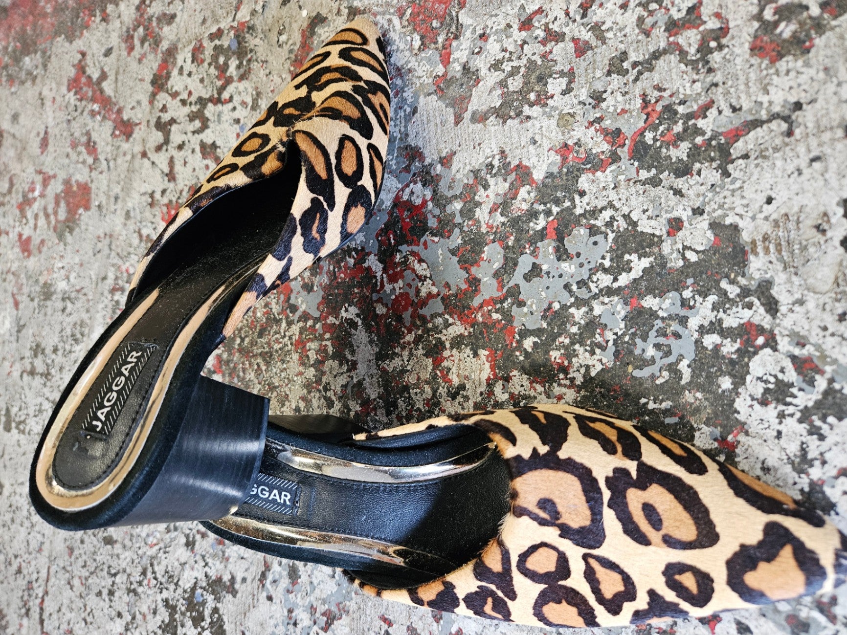 JAGGAR LEOPARD MULES SIZE 40