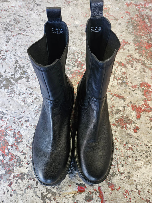 ASRA LEATHER BOOTS BLACK SIZE 41