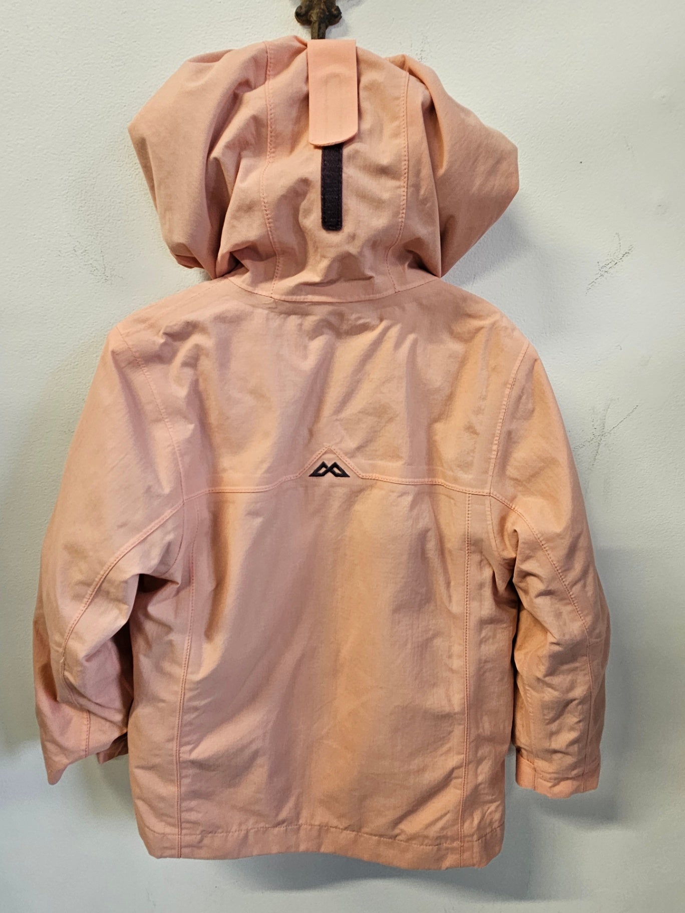 KATHMANDU WATERPROOF JACKET PEACH SIZE 4Y