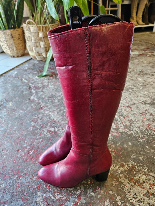 LEATHER KNEE HIGH BOOTS RED SIZE 38