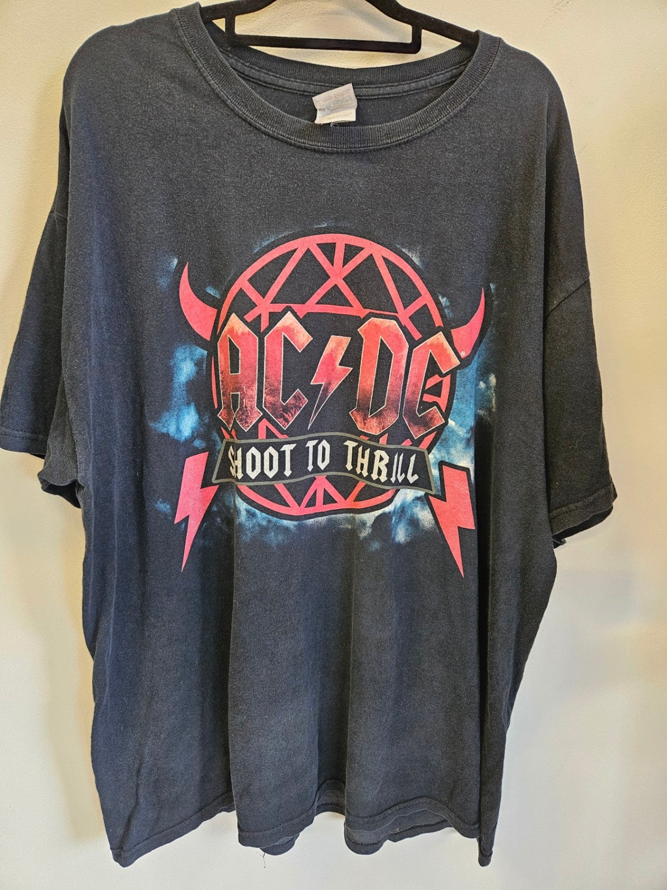 GILDAN COTTON T SHIRT NAVY SIZE XL