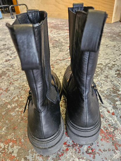 ISABELLA ANSELMI LEATHER BIKER BOOTS BLACK GOLD SIZE 40