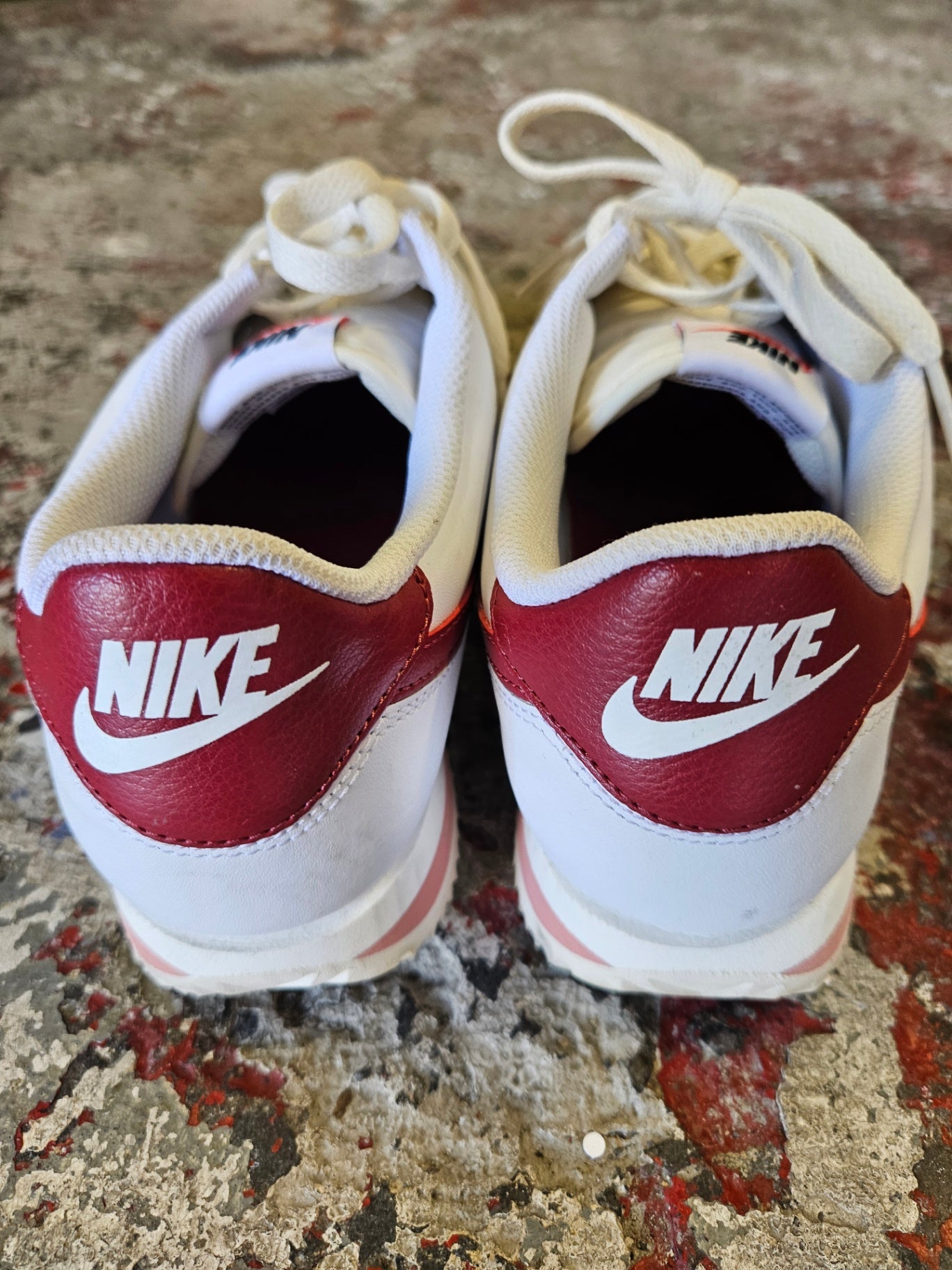 NIKE CORTEZ LEATHER SNEAKERS WHITE BURGUNDY PINK SIZE 10US
