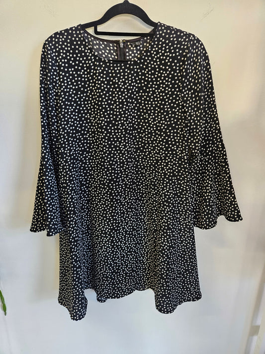 LONG SLEEVE MINI DRESS BLACK WHITE SPOT SIZE 8