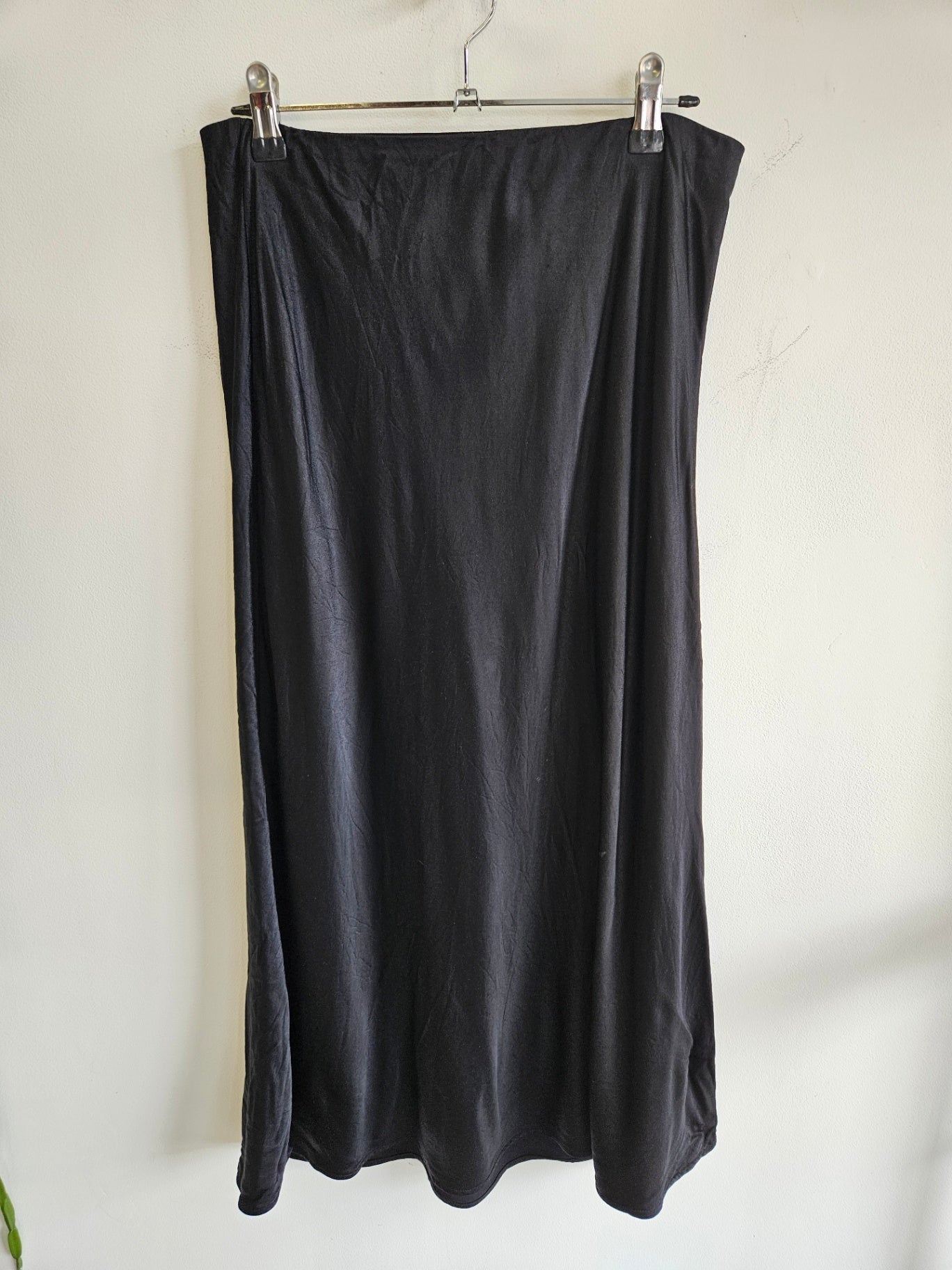 MAX SATIN MIDI SKIRT BLACK SIZE 12