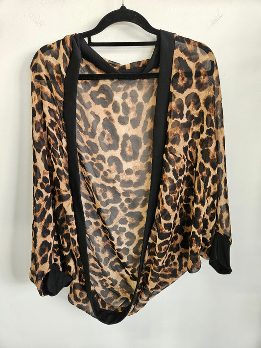 UNBRANDED SHEER DUSTER LEOPARD PRINT SIZE M/L