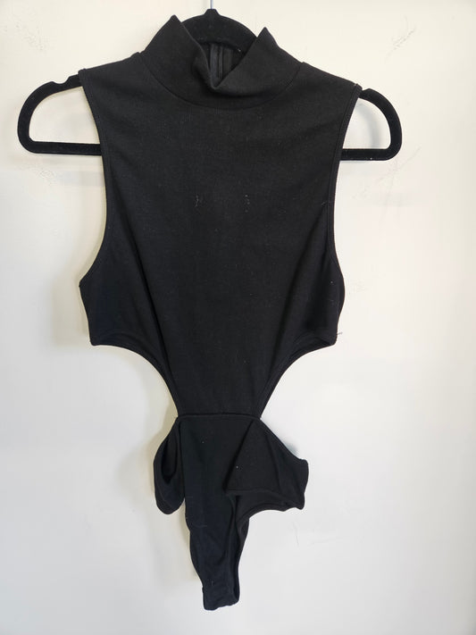 SHOWPO COTTON MOCK NECK CUTOUT BODYSUIT BLACK SIZE 14