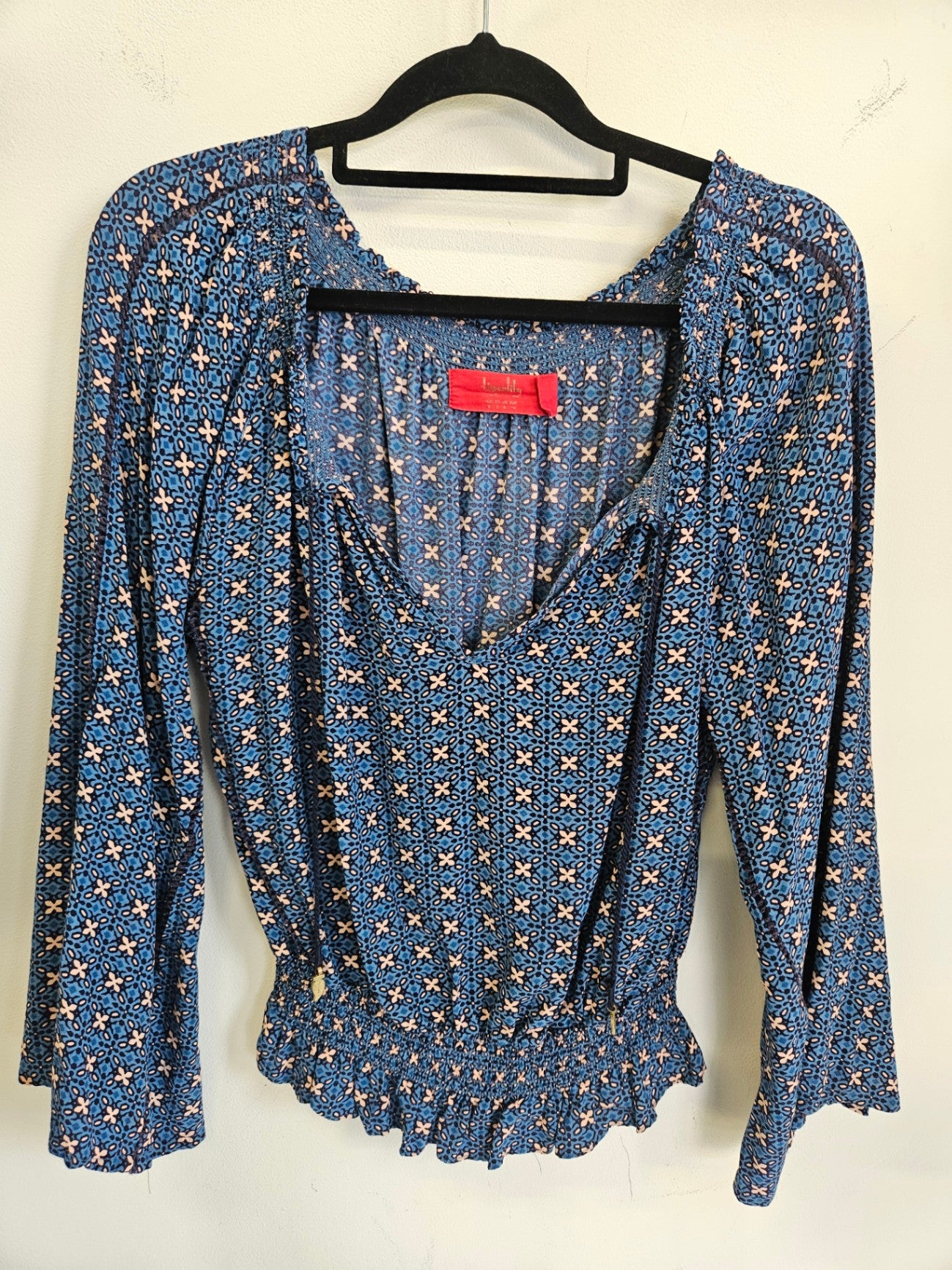 TIGERLILY RAYON VISCOSE LONG SLEEVE TOP BLUE PINK FLORAL SIZE 8