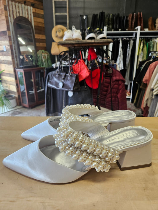 ASOS SATIN PEARL WEDDING SHOES Cream/White SIZE 39