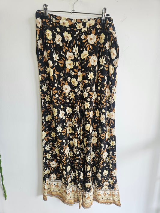 RIP CURL COTTON PANTS BLACK BROWN FLORAL SIZE M