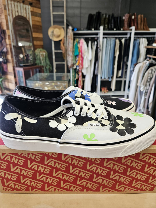 VANS CANVAS SHOES FLOWER POWER SIZE 10UK