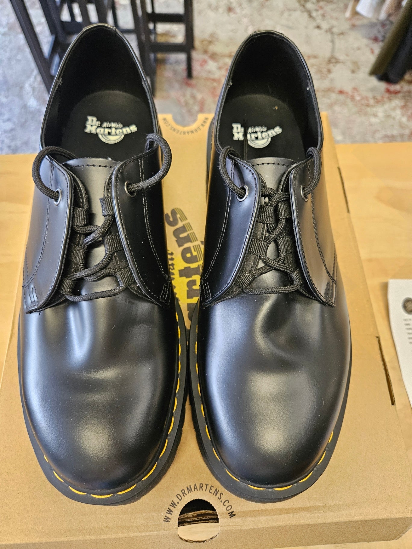 DR MARTENS PATENT LEATHER SHOES BLACK SIZE UK12