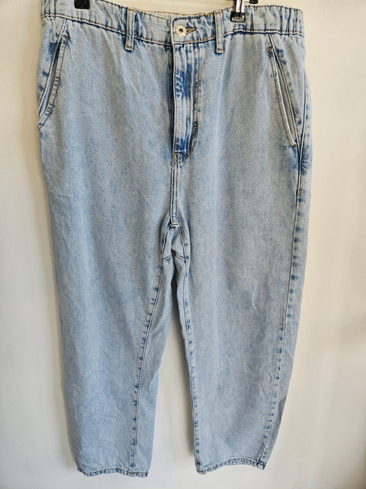 ZARA DENIM JEANS Light Blue SIZE 32