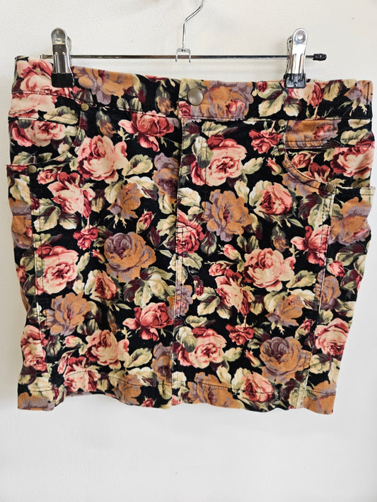 TOPSHOP CORDUROY SKIRT VINTAGE ROSE ON BLACK SIZE 8