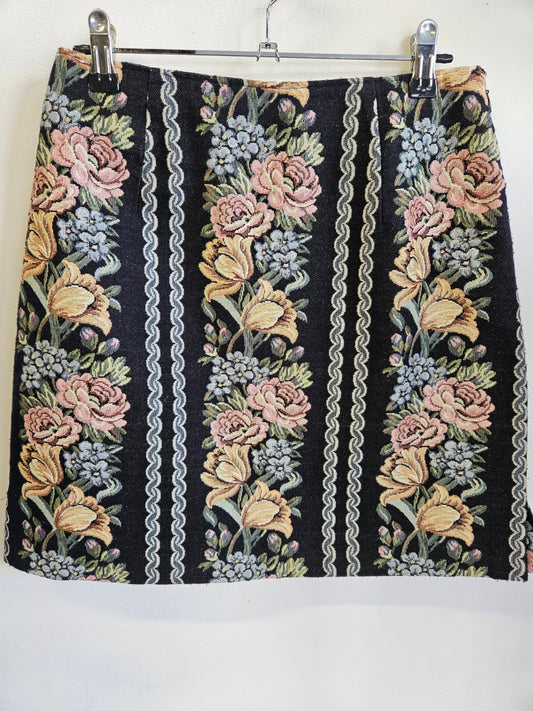UNKNOWN BRAND COTTON BLEND MINI SKIRT BLACK FLORAL SIZE M