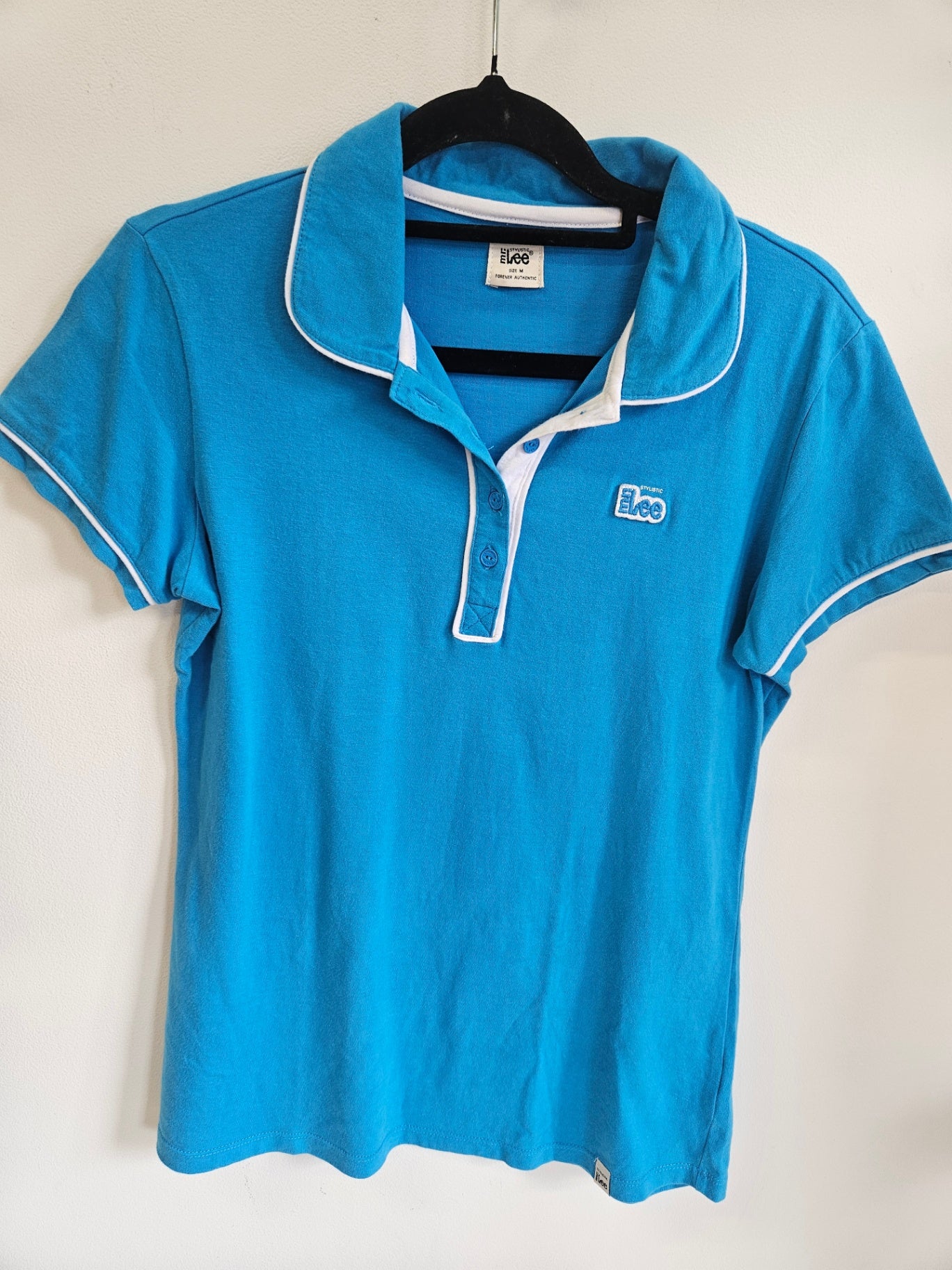 LEE COTTON GOLF TOP BLUE WHITE PIPING SIZE M