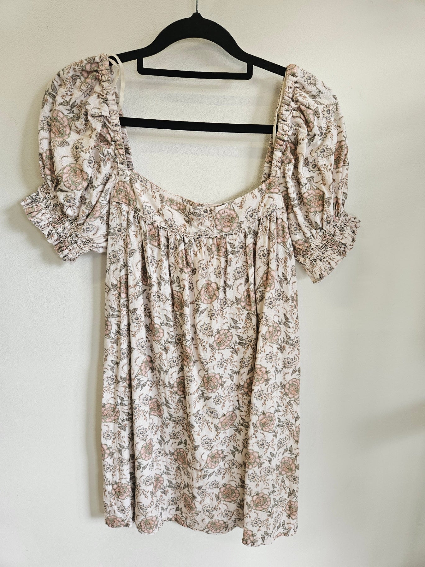 TIGERLILY LINEN VISCOSE BLEND BABYDOLL DRESS WHITE PINK FLORAL SIZE 6