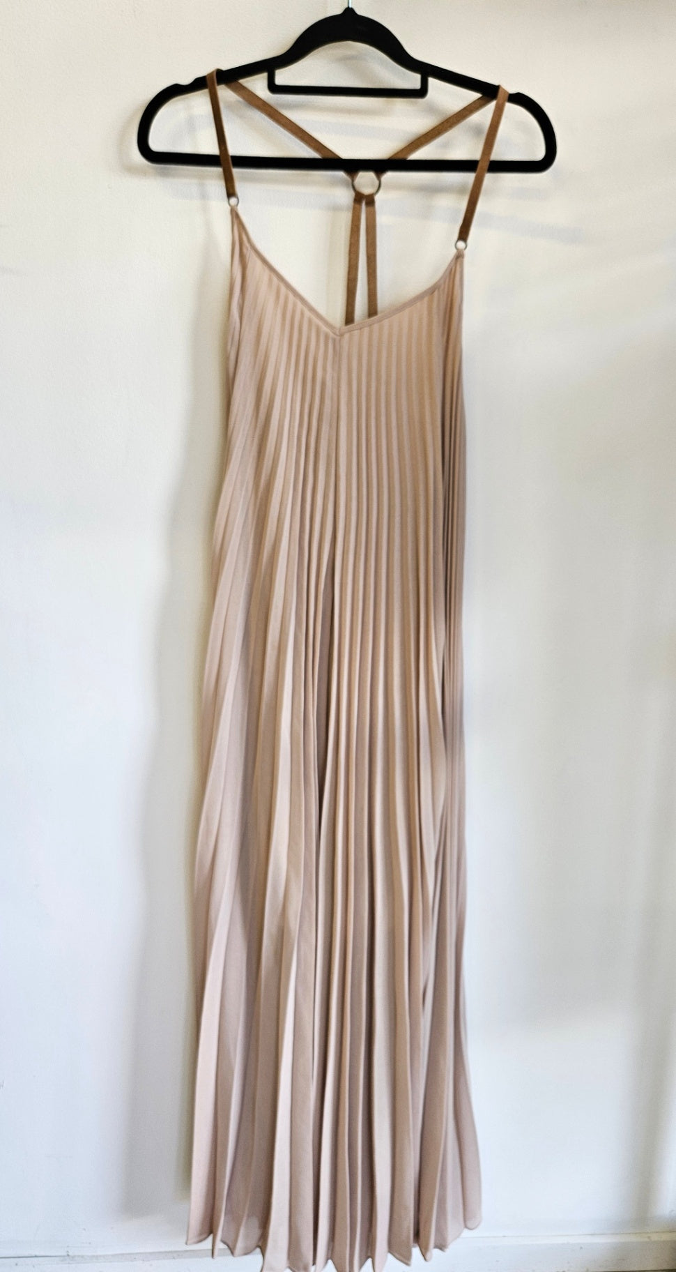 WITCHERY CHIFFON WITH LEATHER STRAP DRESS BEIGE SIZE 12