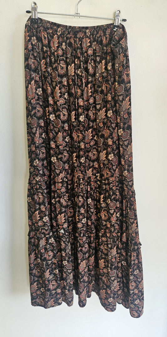 MAX VISCOSE SKIRT BLACK PAISLEY SIZE 16